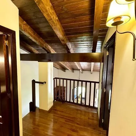 Oda ve Kahvaltı Atico Duplex A Pie De Pistas De Esqui