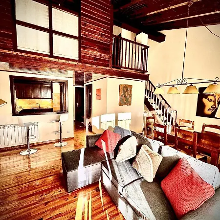Atico Duplex A Pie De Pistas De Esqui La Molina (Girona)